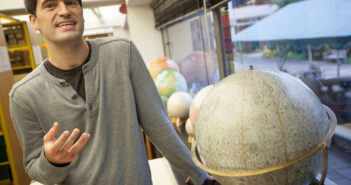 Астрофизик Дэвид Киппинг предупредил об опасности контакта с инопланетянами