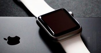 Apple впервые пустила чужие часы в свой сад, но с одним условием