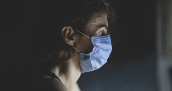 Гонконгский грипп H3N2 в России 2025: как распознать, чем лечить