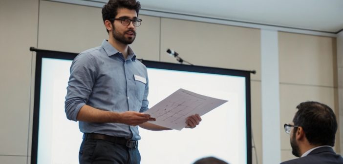 Чем занимается социальный психолог и где он работает на практике