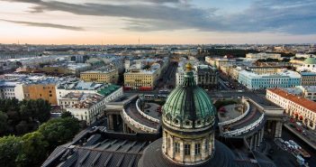В Санкт-Петербурге вторые сутки наблюдаются массовые сбои интернета