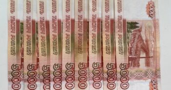 Россияне назвали бедностью доход ниже 50 тысяч рублей