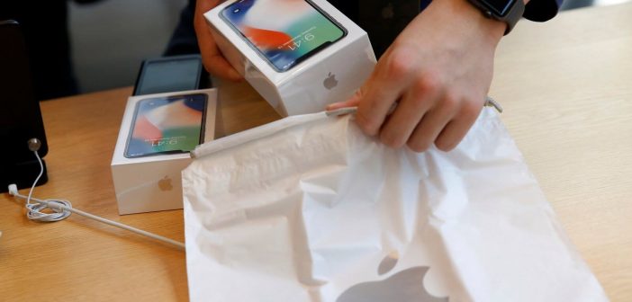 iPhone и Galaxy неизбежно подорожают к 2026 году