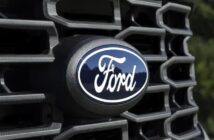 Ford отзывает почти 300 тыс. авто из-за риска самопроизвольного скатывания