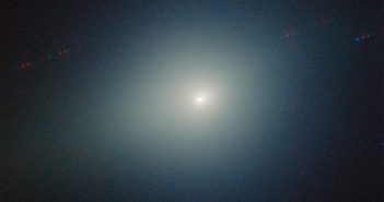 Межзвездная комета 3I/ATLAS неожиданно позеленела