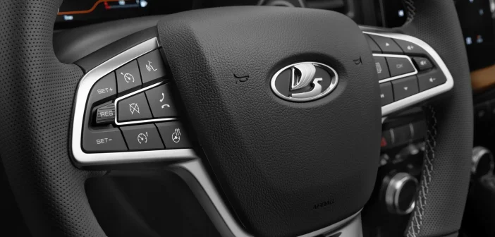 «АвтоВАЗ» возвращает в сервис десятки тысяч Lada Granta из-за риска потери управления