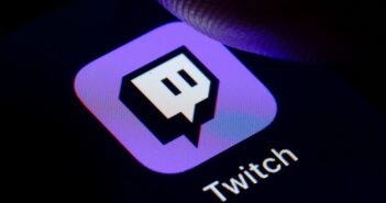 В России начали замедлять Twitch, сервис работает со сбоями