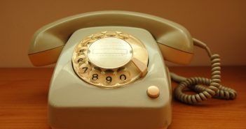 Владимир Путин поддержал запрет на звонки из недружественных стран