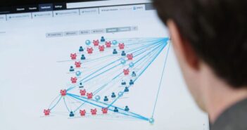 Предиктивная аналитика: как бизнес предсказывает будущее с помощью данных