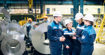 «Северсталь» меняет инженеров на роботов-собак и вездеходы