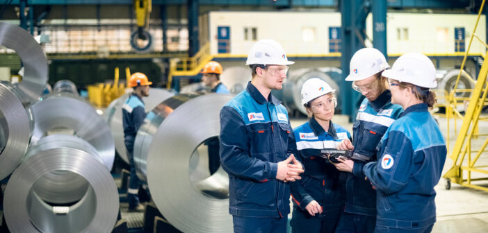 «Северсталь» меняет инженеров на роботов-собак и вездеходы