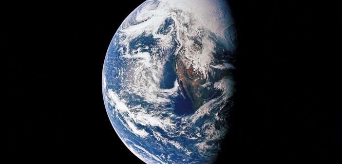 Ученые зафиксировали сокращение суток и аномальное ускорение планеты