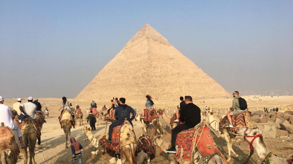 Египет отменяет бумажные миграционные карты для россиян