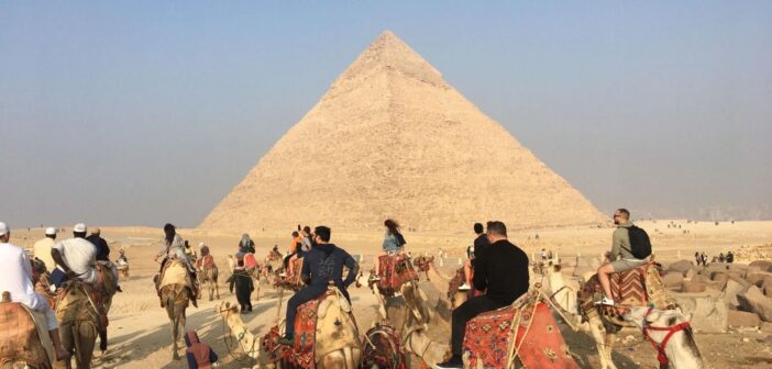 Египет отменяет бумажные миграционные карты для россиян