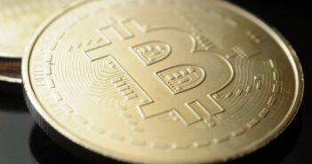 В России впервые взыскали алименты в криптовалюте