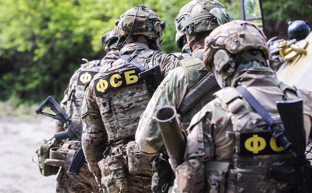 Госдума разрешила ФСБ полностью отключать интернет и связь без компенсаций абонентам Госдума разрешила ФСБ полностью отключать интернет и связь без компенсаций абонентам