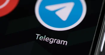 Почему тормозит Telegram в 2026 году и как вернуть мессенджеру нормальную скорость