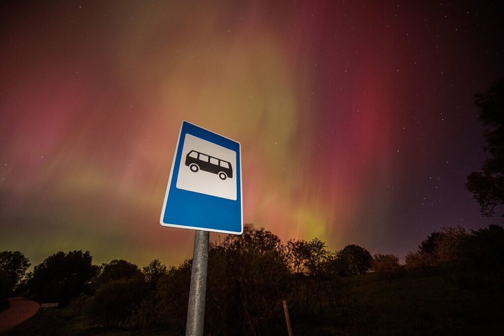 Землю накрыла вторая магнитная буря 2026 года