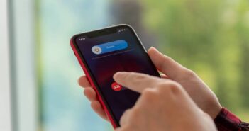 Госдума предлагает блокировать в России "серые" смартфоны