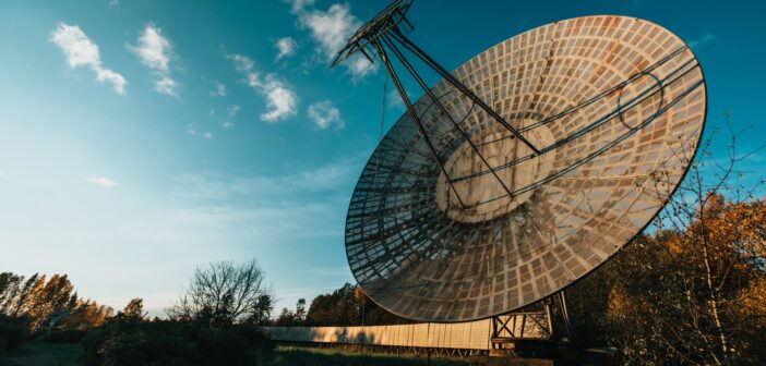 Радиостанция Судного дня УВБ-76: что это такое и как её слушать в 2026 году