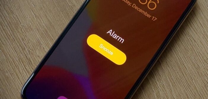 Владельцы iPhone массово жалуются на неработающие будильники