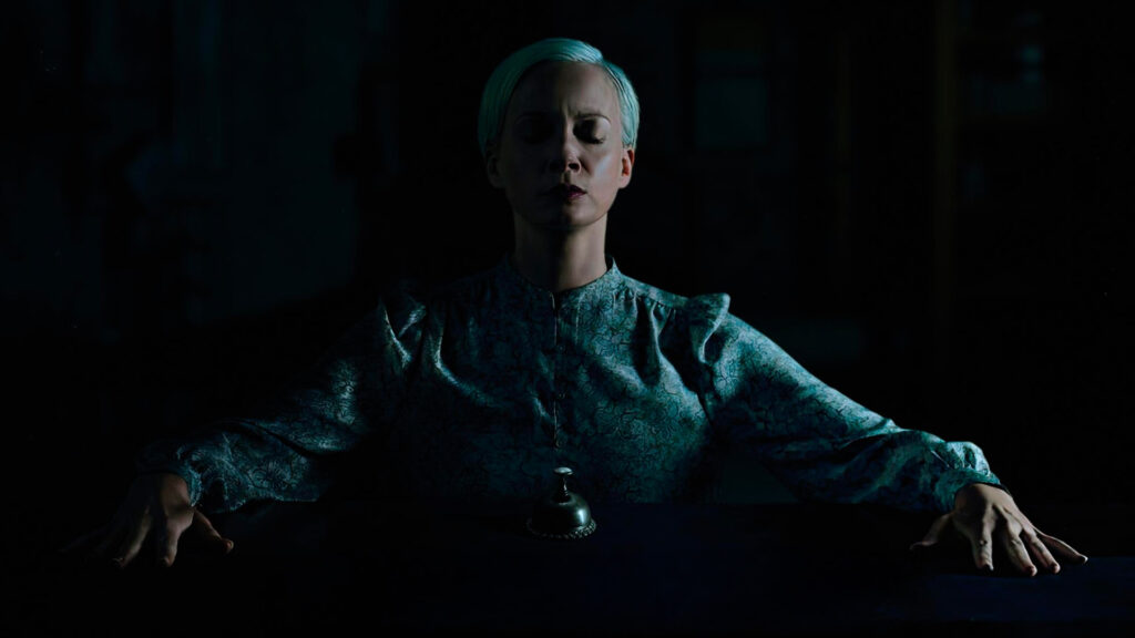 Врачи бьют тревогу: люди проводят 93% времени в помещениях, что ведет к «цифровому ожирению»