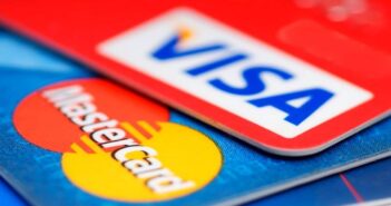Евросоюз боится ухода Visa и Mastercard