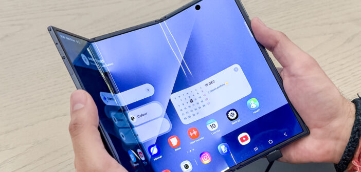 В России стартовали продажи Samsung Galaxy Z TriFold по цене 500 000 рублей