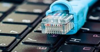 Бизнес в России просит отключать интернет правильно