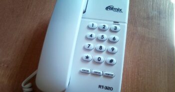 Госдума советует россиянам запасаться наличными и возвращаться к проводным телефонам