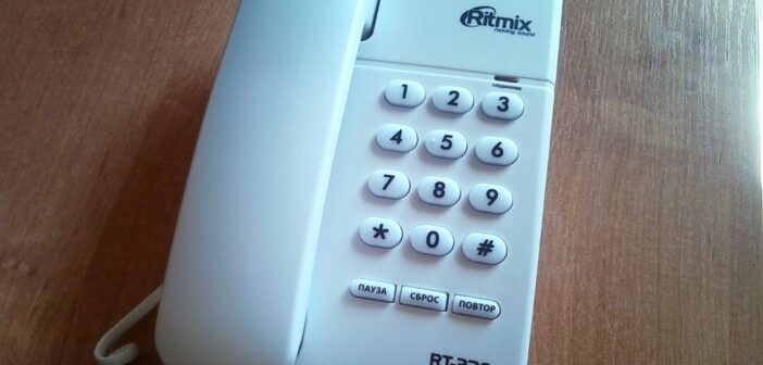 Госдума советует россиянам запасаться наличными и возвращаться к проводным телефонам