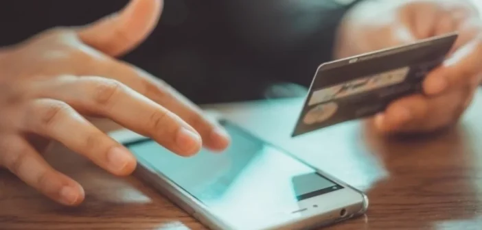 Минфин и ЦБ готовятся обложить налогами переводы между физлицами