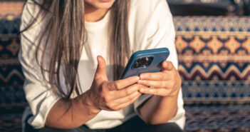 Москвичи массово возвращаются к SMS и обычным звонкам