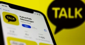 Россияне спасаются от сбоев Telegram в корейском мессенджере KakaoTalk
