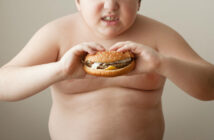 В России хотят ввести доплату за медицину при лишнем весе и курении