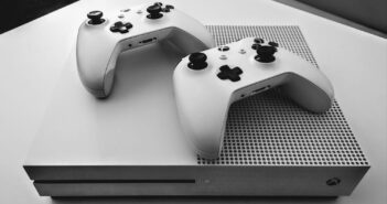 Киберспорт: команды, которые прорвались из любителей в профи