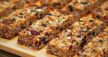 Реклама батончиков на YouTube обернулась для блогера делом от ФАС