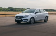 АвтоВАЗ запускает платную подписку на Lada Vesta