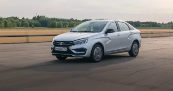 АвтоВАЗ запускает платную подписку на Lada Vesta