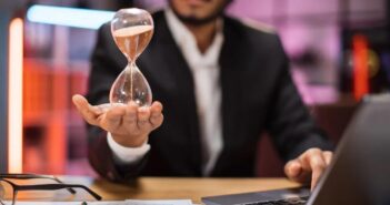 Госдума запретила устанавливать испытательный срок женщинам с детьми до 3 лет