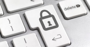 Россия перейдет на автономный интернет к 2028 году за 1 трлн рублей