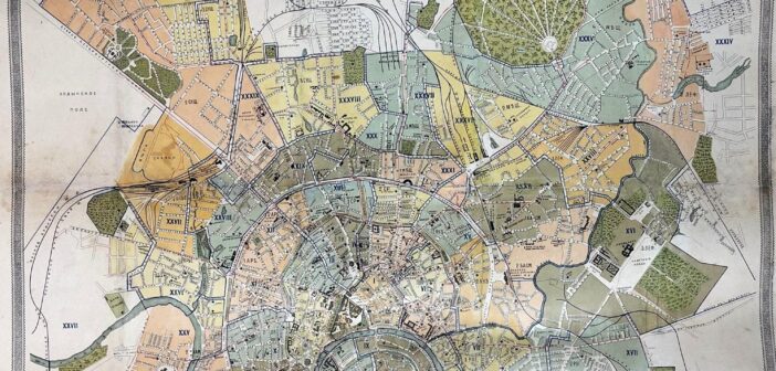 Москвичи сметают с полок бумажные карты на фоне затяжного блэкаута связи