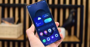 Samsung подтвердила перенос новых ИИ-функций из Galaxy S26 на Galaxy S25