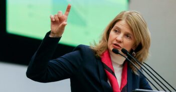 Наталья Касперская раскрыла причину банковского коллапса