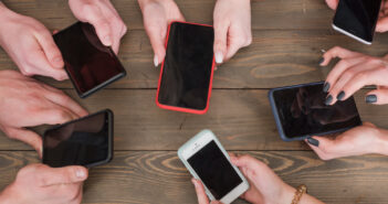 Операторы связи предложили Минцифры ввести налог на гаджеты