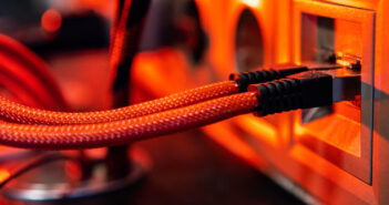 Москвичей готовят к отключению проводного интернета на праздники