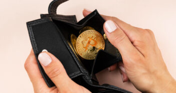 Госдума готовит жесткие штрафы за криптокошельки