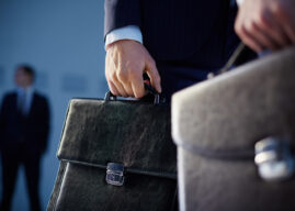 Власти решили притормозить блокировку Рунета