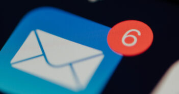 Почта Mail.ru сделала платным доступ к ящикам