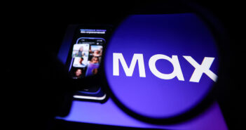 В мессенджере MAX нашли скрытую прослушку звонков через нейросети